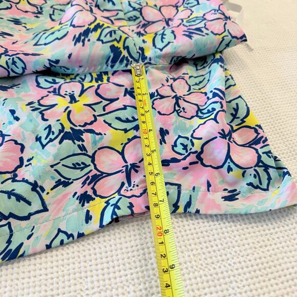 Chubbies Men's Floral Swim trunk Lg 7" inseam - Picture 9 of 11